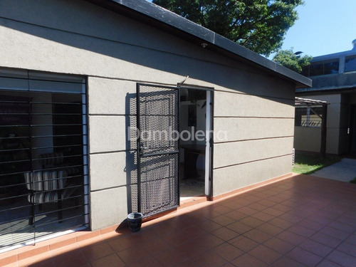 Imagen 11 de 30 de Oficina En Venta Sobre Colectora Acceso Oeste - Moreno