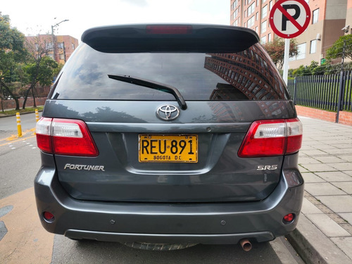 Toyota Fortuner 2.7l 4x4