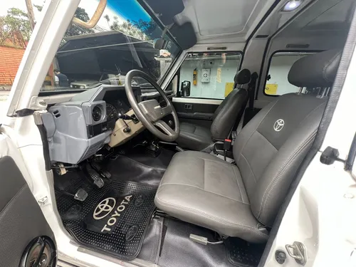 Toyota Land Cruiser 4.5 Fzj73