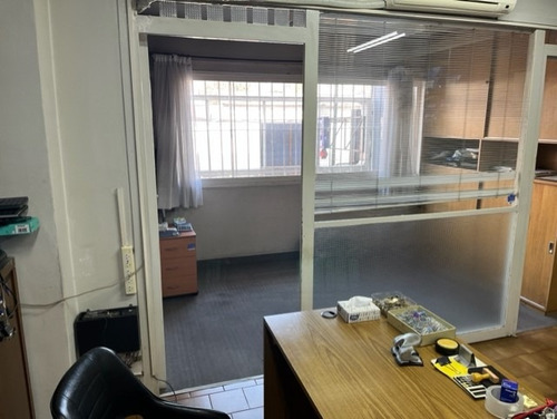 Mts Av Y Est Exc Depto De 1 Amb Al Frente Apto Profesional