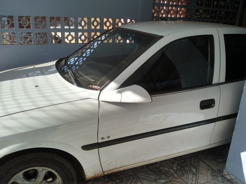 Vende-se Vectra Ano Modelo 97