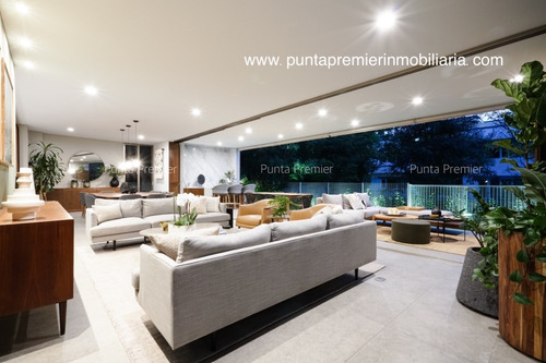 Imagen 6 de 19 de Casa De Lujo En Venta En Coto Arauca Amueblada, Zona Real, Zapopan