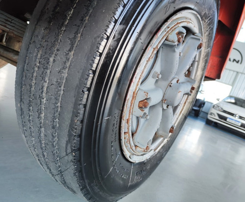 Imagem 7 de 8 de Scania 111 4x2 1980