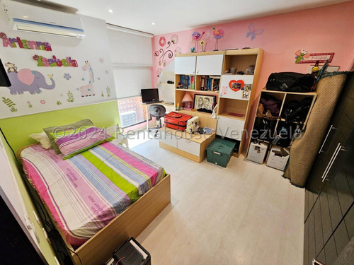 Hermoso Apartamento Totalmente Remodelado En Venta De 173mts² En Urbanización Monterrey