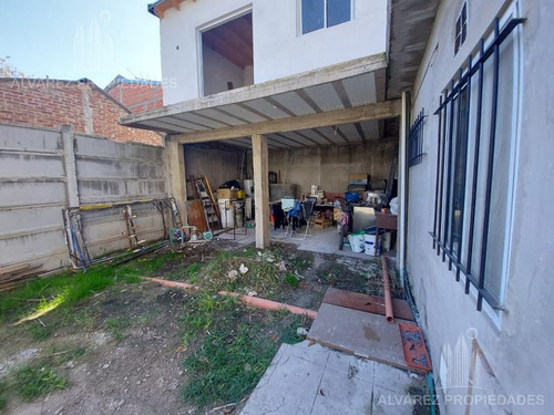 Imagen 5 de 19 de Departamento 4 Ambientes Venta Ituzaingo