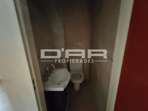 Imagen 9 de 10 de Amplio Y Luminoso 2 Amb Con 2 Baños! Cochera Opcional - Pieres 900