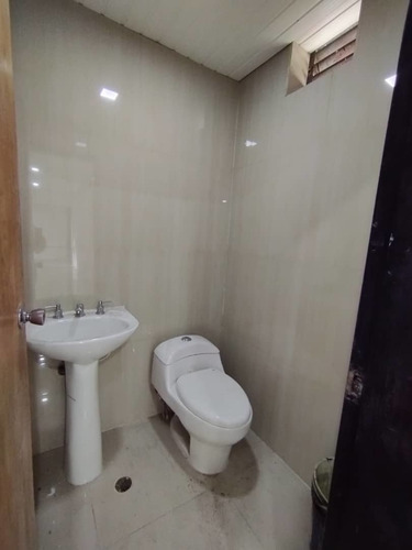 Imagen 5 de 15 de Galpón En Venta San Diego Cerca De Metrópolis Gavip