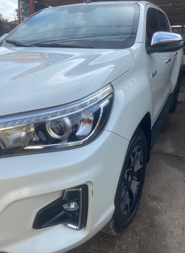 Toyota Hilux Pick-Up 2.8 Cd Srx 177cv 4x4 At
