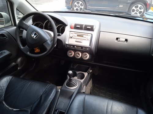 Imagen 10 de 18 de Honda Fit