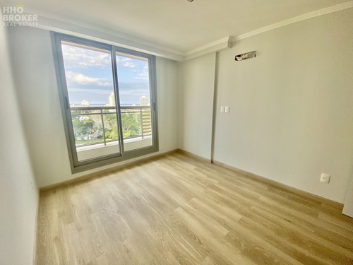 Imagen 6 de 25 de Apartamento En Venta De 1 Dormitorio Y Medio-place Lafayette - Punta Del Este Brava