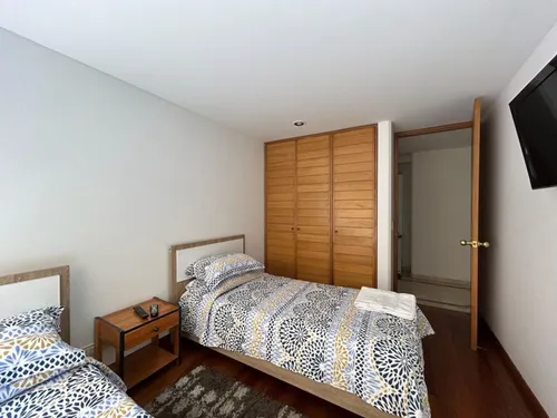 Apartamento En Venta En Chicó Navarra. Cod V11989