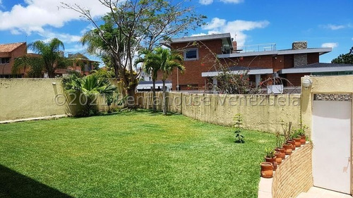 Imagen 9 de 26 de Casa Duplex Alto Hatillo Alquiler 22-25668 Eva Castillo 0414.306.72.20
