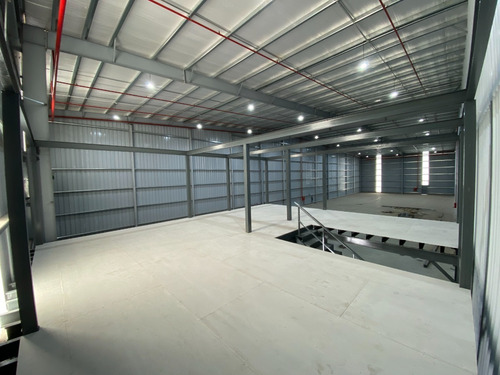 Imagen 7 de 16 de Nave Industrial Depósito Bodega Galpón Alquiler 1184m2 Polo Ezeiza Lw Latin Warehouse Parque Industrial Alberdi Tristan Suarez