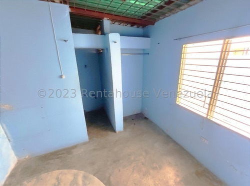 Imagen 9 de 30 de $/$/$/$ Acogedora Casa En Cabudare ++urb. El Trigal ++ Ampliada ++ A Una Cuadra Cc Trigalpa++ Seniat **0412+.056.+03.+76 ** L.t ** /co/-di/-go/ 23-24476