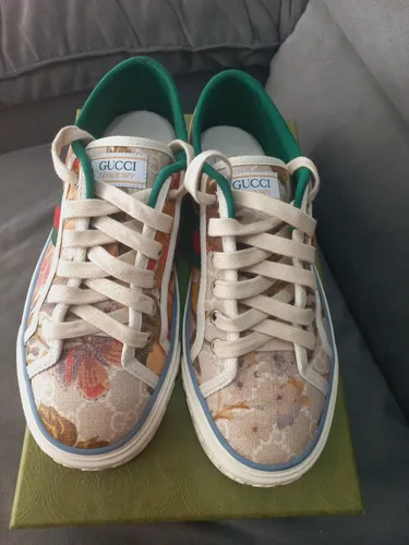 Tenis gucci flores new arrivals