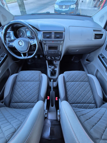Volkswagen Suran 1.6 Highline Msi 110cv