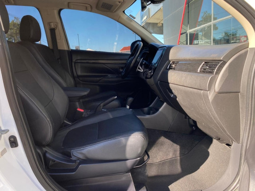 Mitsubishi Outlander 2.2 4X4 16V DIESEL 4P AUTOMÁTICO