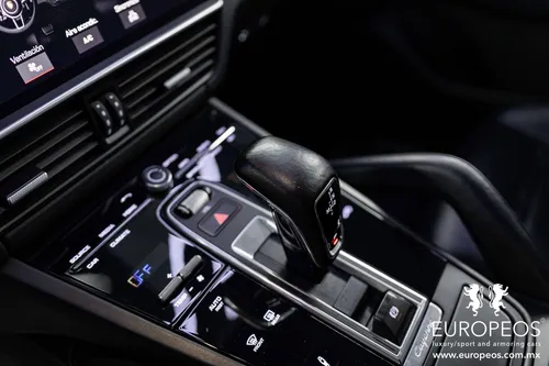 Porsche Cayenne 3.6 At