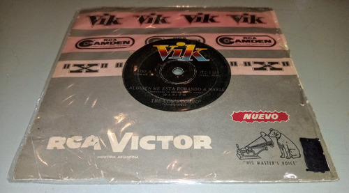 The Cons Combo Alguien Me Está Robando A María Simple Vinilo (Usado)