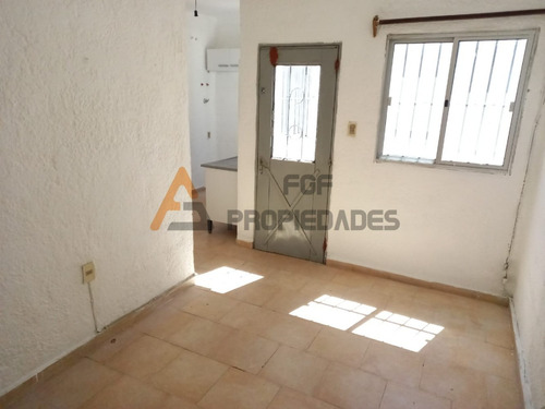 Alquiler Apartamento En Cerrito De La Victoria