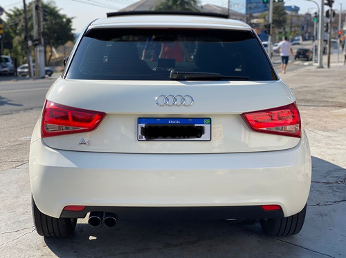 Imagem 5 de 15 de Audi A1 1.4 Tfsi Attraction 16v 122cv 2012