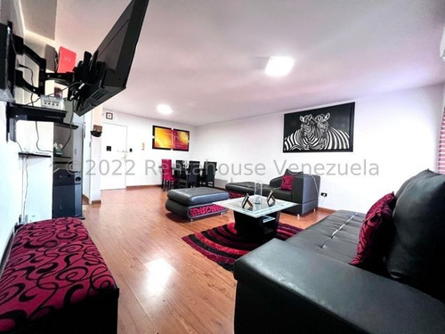 Imagen 11 de 18 de Venta De Cómodo Apartamento En Santa Paula / Gc 22-28500