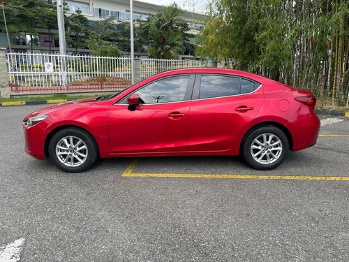 Mazda 3 2.0 Prime