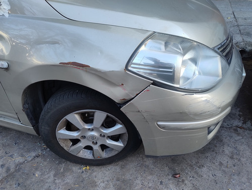 Nissan Tiida 1.8 Acenta