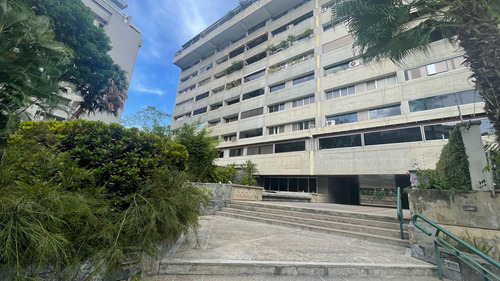 En Venta Apartamento (pb) En Las Mesetas Con Terraza