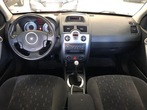 Renault Mégane Grand Tour Dynamique 1.6 16v Hi-flex, Isz7h04
