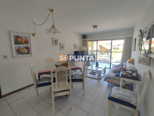Imagen 8 de 27 de Apartamento En Venta 2 Dormitorios, Frente A Playa El Emir