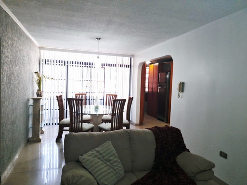 Imagen 4 de 18 de Alquiler De Apartamento En El C.r Guaica Mar I En Lechería Edo. Anzoátegui.