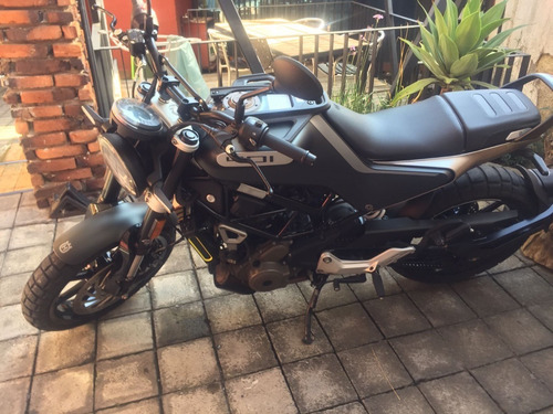 Imagen 2 de 6 de Husqvarna Svartpilen 401 2020