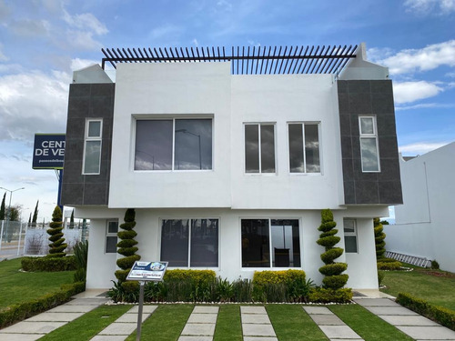 ¡haz Realidad Tus Sueños En Tecámac, Casa En Venta En Paseos Del Bosque 2! Acceso Controlado Y Diversión Garantizada Con Canchas Y Alberca, Rutas Cercanas A Cdmx Y Aifa