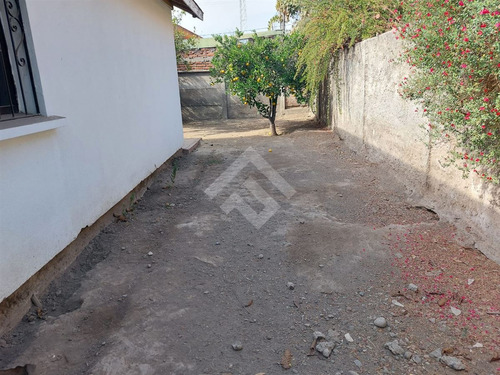 Casa En Venta De 3 Dorm. En Macul