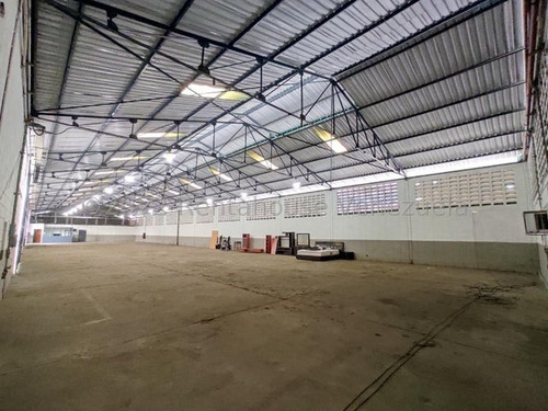 Imagen 9 de 21 de Galpón En Alquiler Zona Industrial San Vicente Lc Mls #22-28746