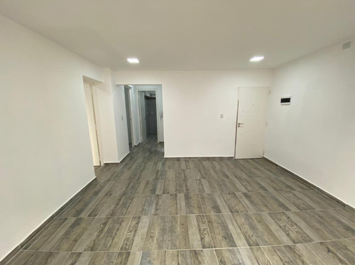 Venta Ph 3 Amb. Villa Urquiza. Esp Aereo Propio.