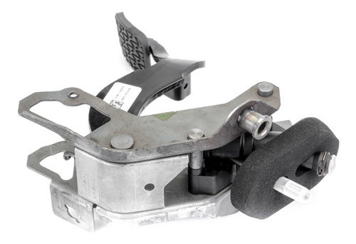 Pedal Y Cilindro Del Embrague Ford Fiesta Kinetic Design