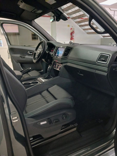Volkswagen Amarok 3.0 V6 HERO AT