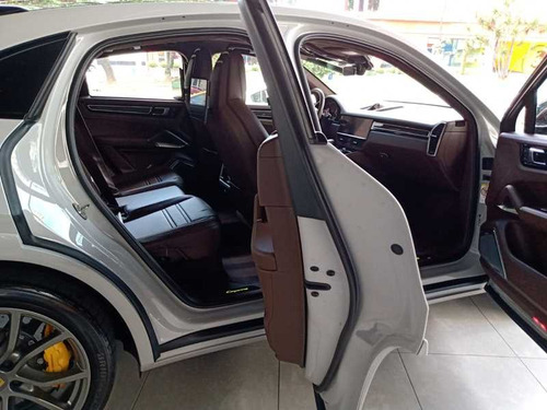 Porsche Cayenne 4.0 V8 E-HYBRID TURBO S COUPÉ AWD TIPTRONIC S