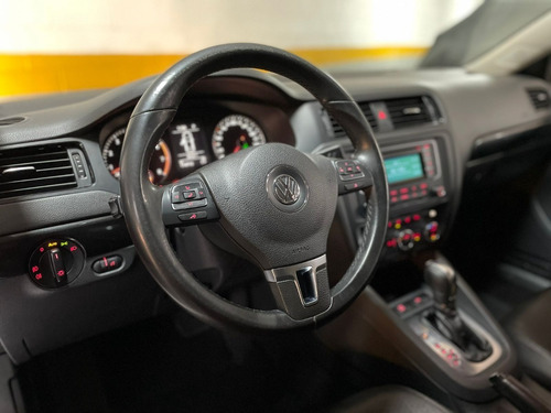 Imagem 7 de 11 de Volkswagen Jetta 2.0 Comfortline Flex 4p Tiptronic