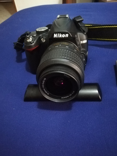 Imagen 8 de 9 de Cámara Fotográfica Nikon D3000 + Lentes + Cargador + Bolso