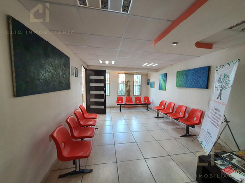 Consultorios En Renta En El Fraccionamiento Virginia, A Solo Media Cuadra De La Av. Juan Pablo Ii