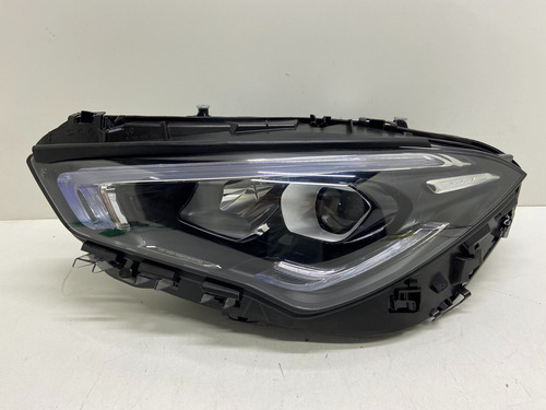 Farol Mercedes Cla250 2020 21 22 2023 Com Led S/modulos Esq (Usado)