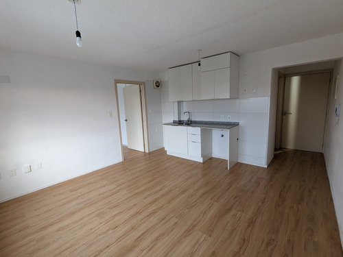Imagen 3 de 13 de Nuevo Y Muy Bien Ubicado!!! 1 Dormitorio Con Balcón Parque Batlle