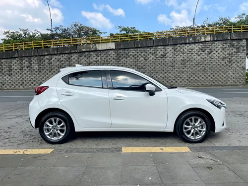 Mazda 2 Sport 1.5 Touring Mt