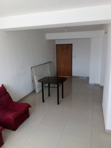 Imagen 3 de 10 de Venta De Apartamento En Conjunto Las Carolinas, Turmero / 0412-5961332