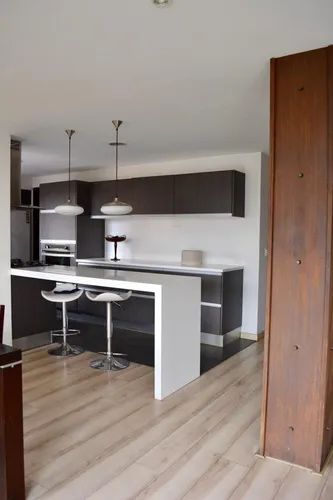 Apartamento En Arriendo En Los Rosales. Cod A22671