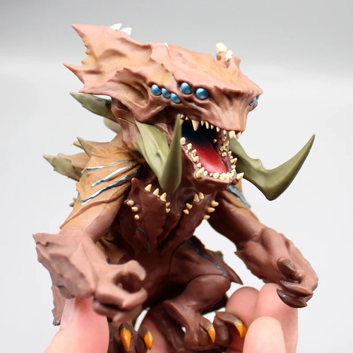 . Maqueta De Muñecos De Acción De Pacific Rim 2: Mega