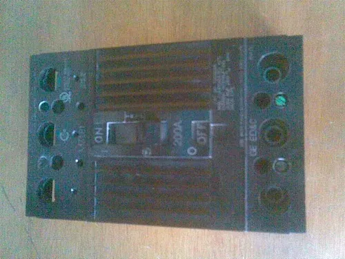Breacker Tqd 3x200 G/e 240 Volt